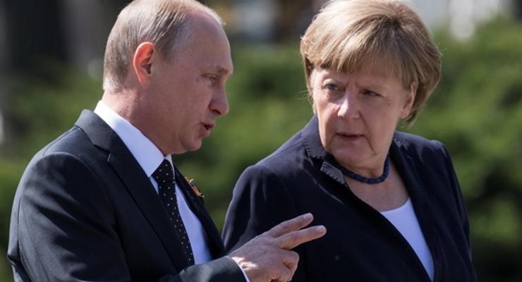 Путин и Меркель обсудили выполнение мер "Минска-2"