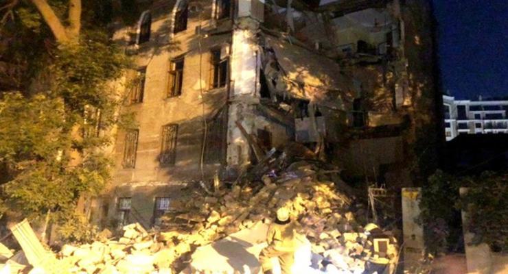 В Одессе обрушился жилой дом: Есть жертвы