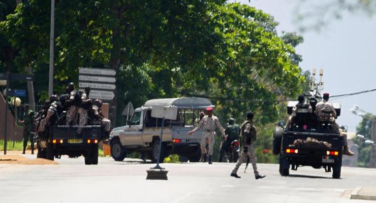 В Кот-д'Ивуаре 10 военных погибли при нападении боевиков
