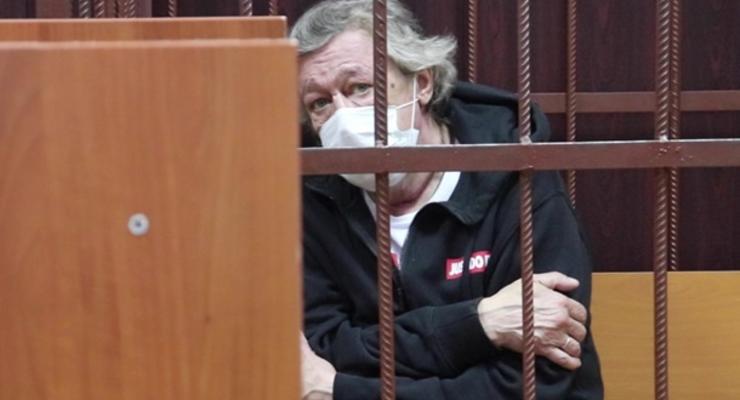 Семья погибшего в ДТП не приняла извинений актера Ефремова