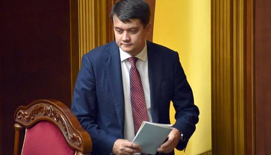 Разумков рассказал, как отреагирует на увольнение