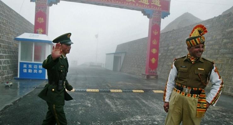 На границе Индии и Китая подрались военные, есть жертвы
