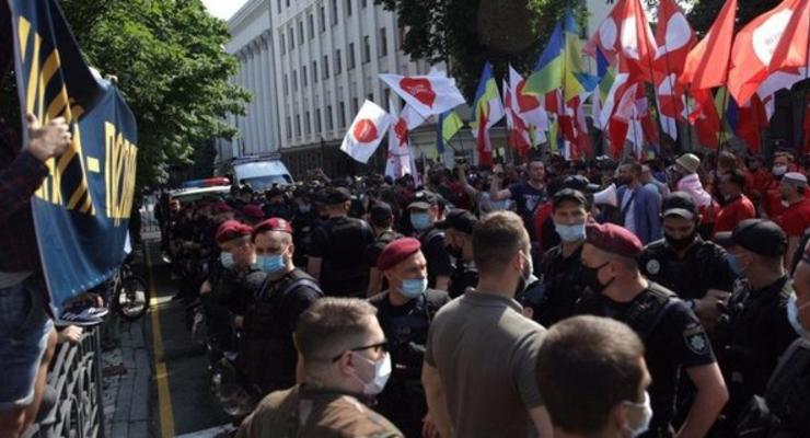 Протесты на Банковой: Полиция задержала 15 человек