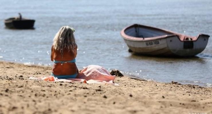 В Киеве открыли 32 пляжа