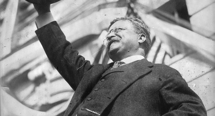 В Нью-Йорке решили снести памятник Теодору Рузвельту