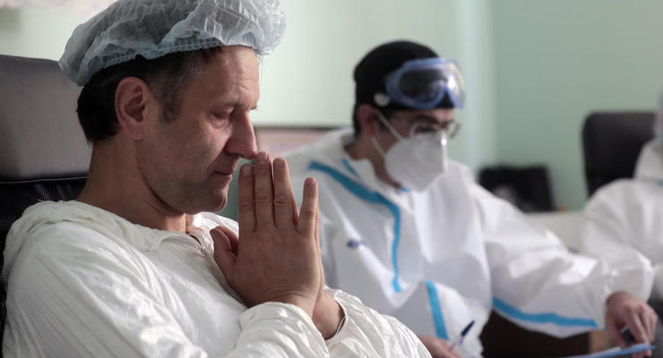 В Украине расследуют смерти врачей, работавших с COVID-19