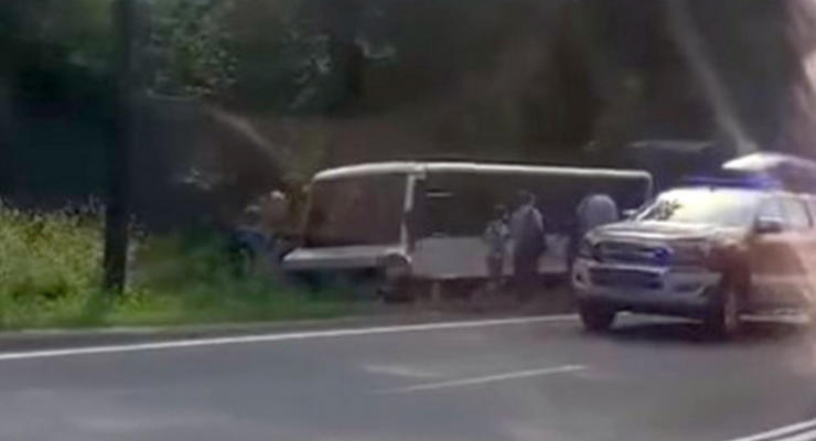 Пассажирский автобус попал в смертельное ДТП под Киевом