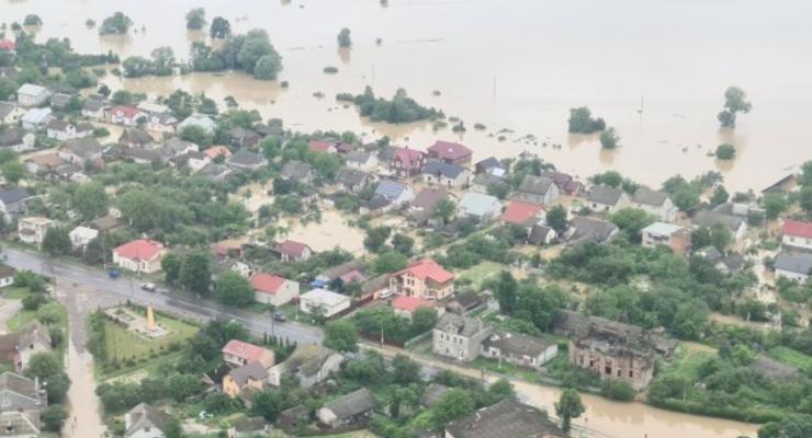 На борьбу с наводнениями выделили 700 млн грн
