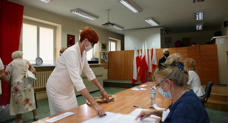 В Польше проходят выборы президента