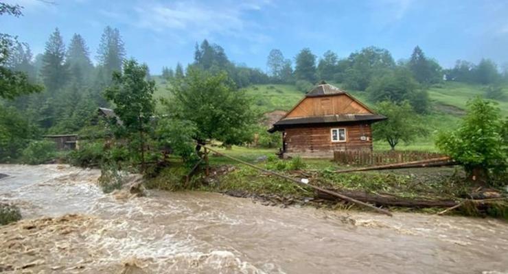Потоп на Западной Украине: Что происходит в зоне стихийного бедствия