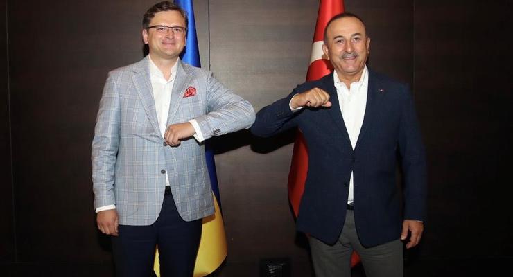Турция будет выдавать украинцам краткосрочные разрешения на проживание