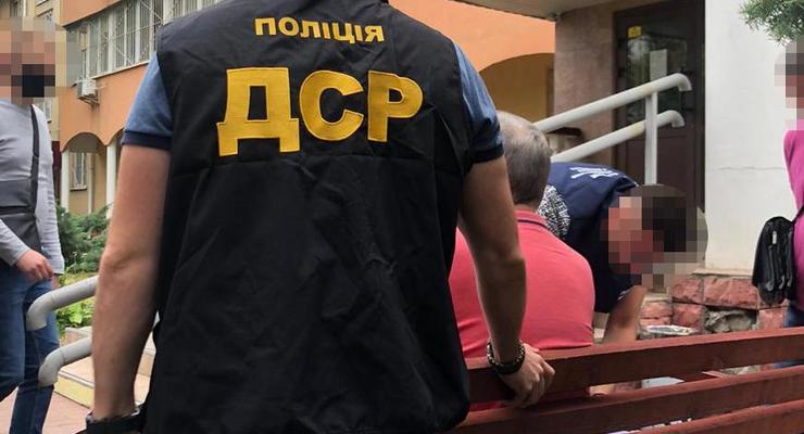 Адвокат, задержанный в Киеве за взятку судье, оказался мошенником