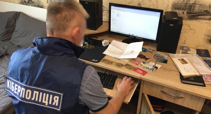 В Киеве поймали хакера, который взламывал государственные базы данных