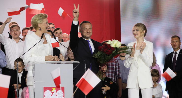 Триллер в Польше. Фотофиниш на выборах президента