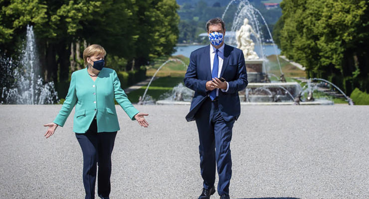 Меркель заинтриговала немецкие СМИ поездкой в Баварию