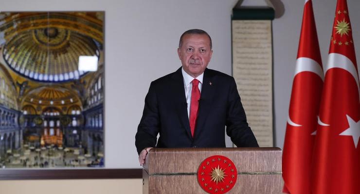 Эрдоган назвал перевод Святой Софии в мечеть "исправлением ошибки"
