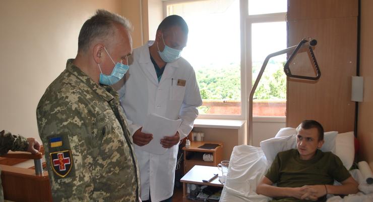 В Украине COVID-19 массово заболели армейцы