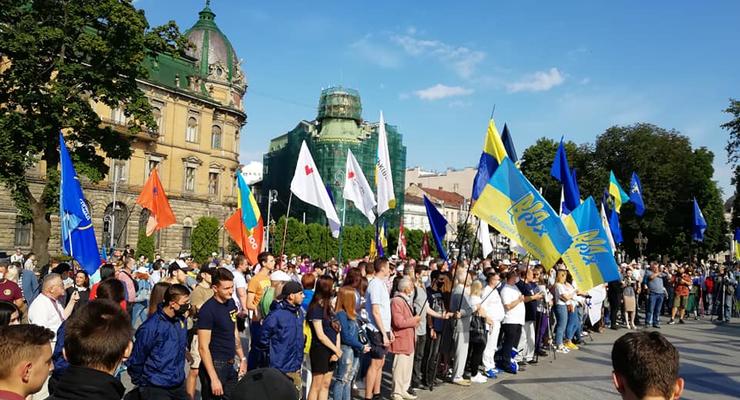 Языковой проект для школ вызвал протесты по Львове