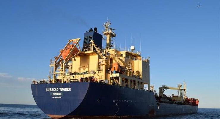 Пираты атаковали танкер с украинцами на борту у берегов Нигерии - СМИ