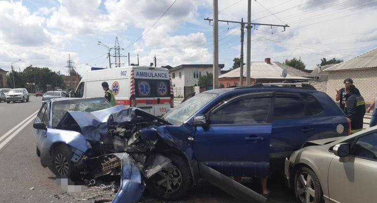 В Харькове в аварии пострадали пятеро, в том числе дети