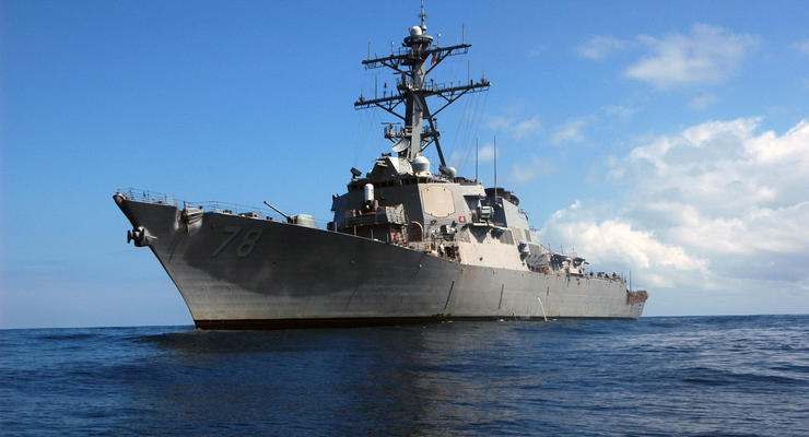 Американский эсминец примет участие в учениях в Черном море
