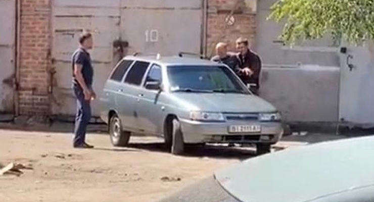 Автомобиль с полтавским террористом уже на Киевщине