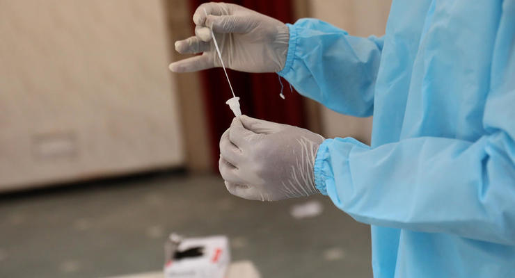 В Украине 807 новых случаев коронавируса: обновленные данные