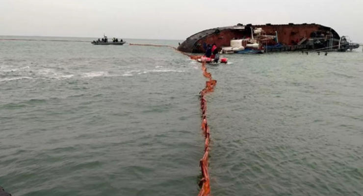 Договор на эвакуацию танкера Delfi подпишут до конца августа - Криклий