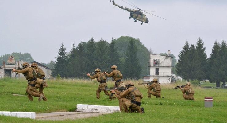 “Военная элита”: Зеленский поздравил военных с Днем ССО ВСУ