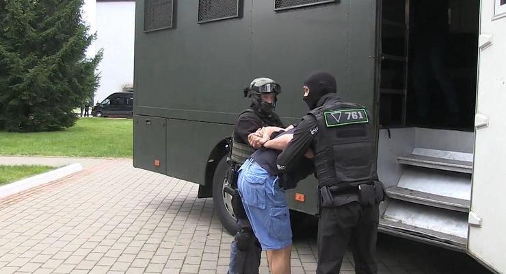 Задержанным в Беларуси россиянам объявили подозрение