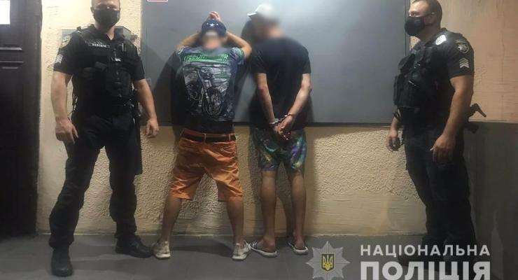 В Одессе двое туристов из Прикарпатья ограбили своих соседок по домику