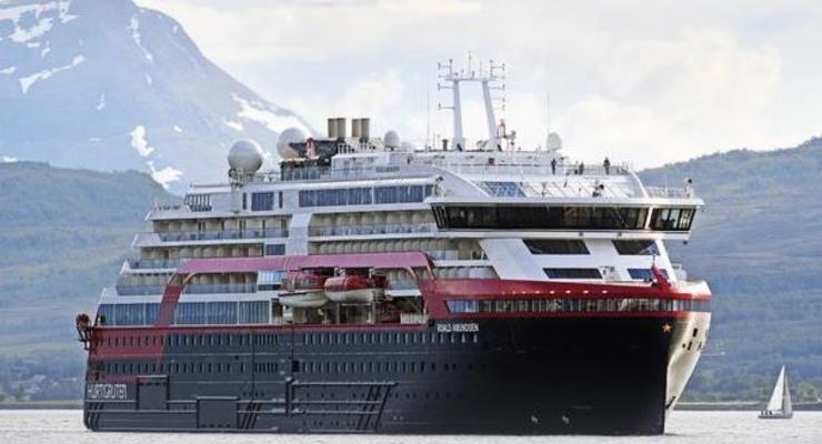 Норвегия запретила высадку с круизных лайнеров в своих портах