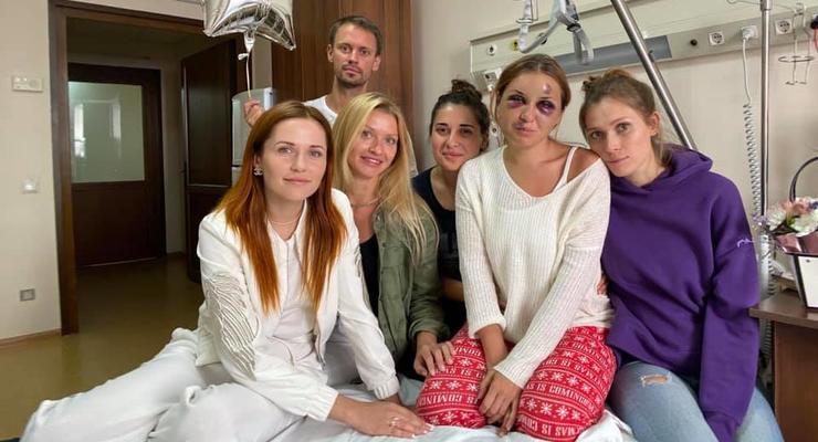 Избитая в поезде Анастасия Луговая: "Меня постоянно трясет"