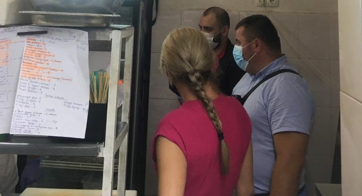 В ресторане Одессы отравились шесть человек