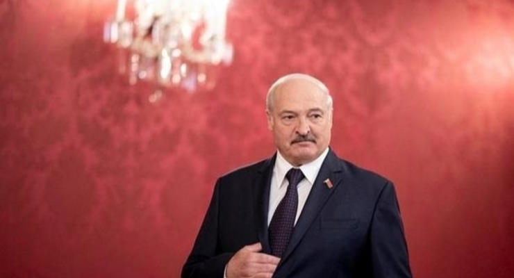 Лукашенко: Из Беларуси РФ с оружием не зайдет