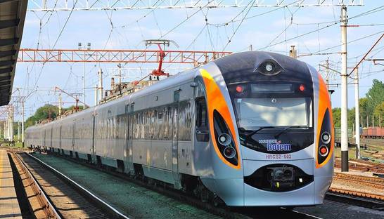 "Укрзализныця" разработала программу повышения безопасности в поездах