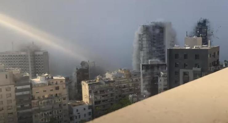 Взрыв в Бейруте сняли в высоком качестве