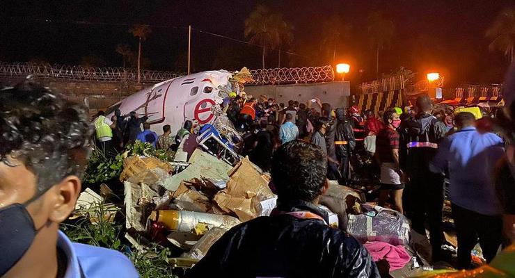 Жесткая посадка самолета в Индии: число жертв и пострадавших возросло