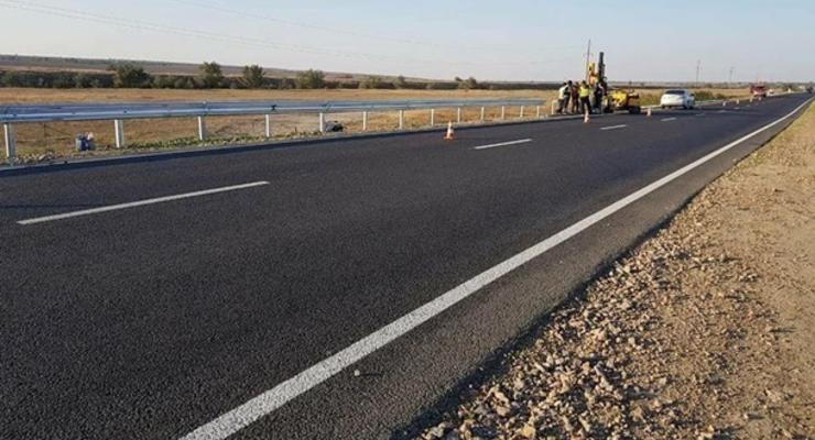 На Киевщине при ремонте дорог растратили миллион
