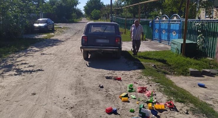Под Житомиром пьяный водитель сбил двух 5-летних детей