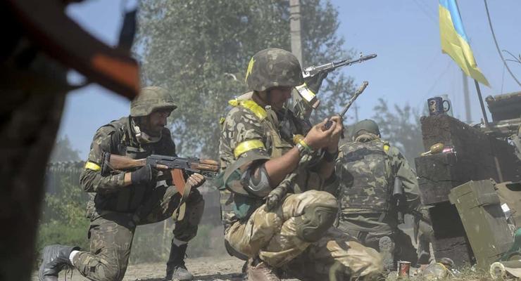 Сепаратисты на Донбассе дважды нарушили перемирие