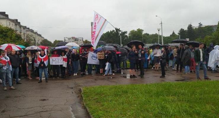 ОМОН разогнал протестующих у Минского тракторного завода