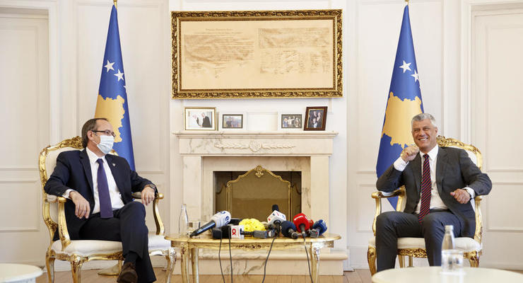 Лидеров Сербии и Косово пригласили в США