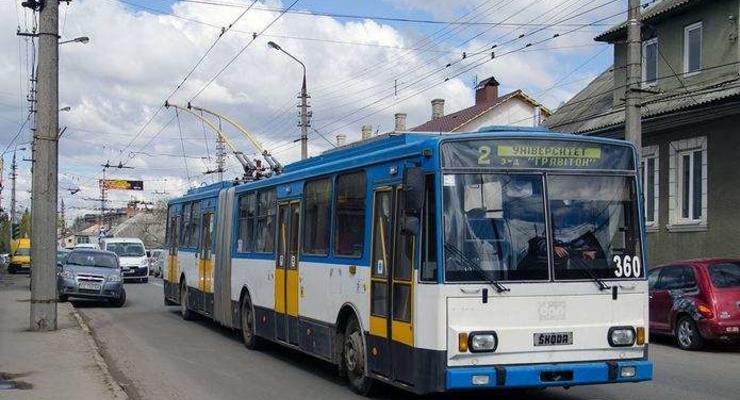 В Черновцах из-за карантина остановились троллейбусы