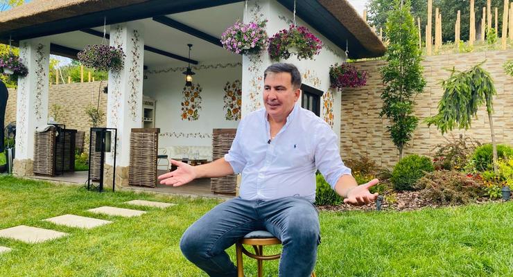 Саакашвили заявил, что остается на госслужбе в Украине