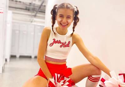 Очередь в метро, клад и БРДМ в Киеве: фото дня