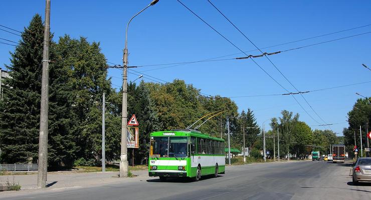 В Тернополе вводят специальные троллейбусы для школьников