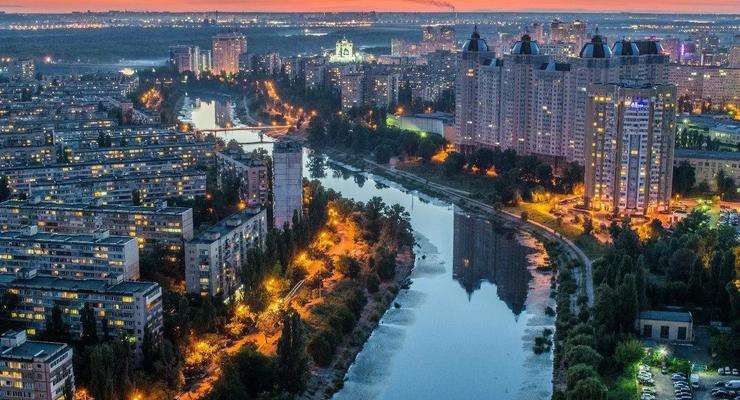 Инженера обвиняют в некачественном ремонте Русановского канала