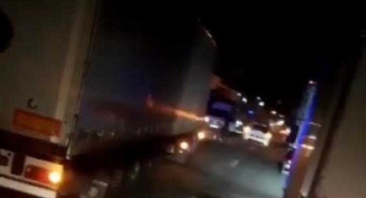 Близ Запорожья обстреляли микроавтобус с пассажирами, - СМИ