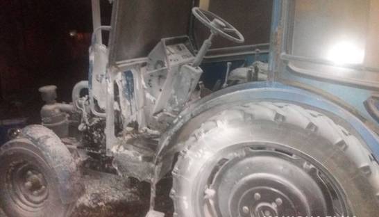 На авторынке Харькова взорвался трактор